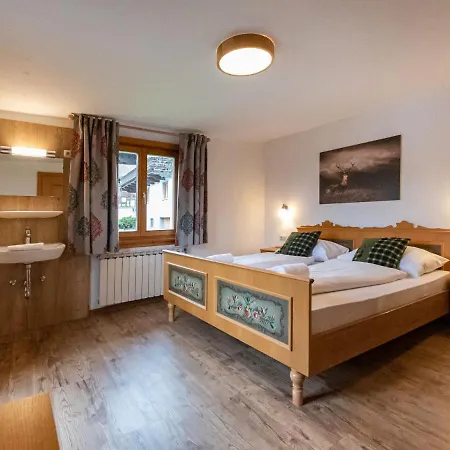 Haus Weickl By Interhome * Капрун